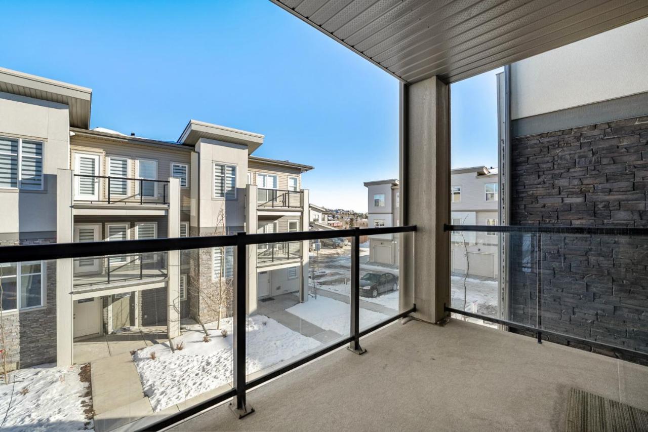 卡加利Guest Favorite With Garage, Free Banff Pass, Netflix, King Bed, Balcony, Perfect For Couples, Sleeps 4别墅 外观 照片