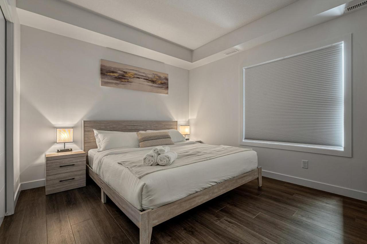 卡加利Guest Favorite With Garage, Free Banff Pass, Netflix, King Bed, Balcony, Perfect For Couples, Sleeps 4别墅 外观 照片